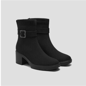 Square-Toe Water-Repellent Heeled Boots (Gisella)